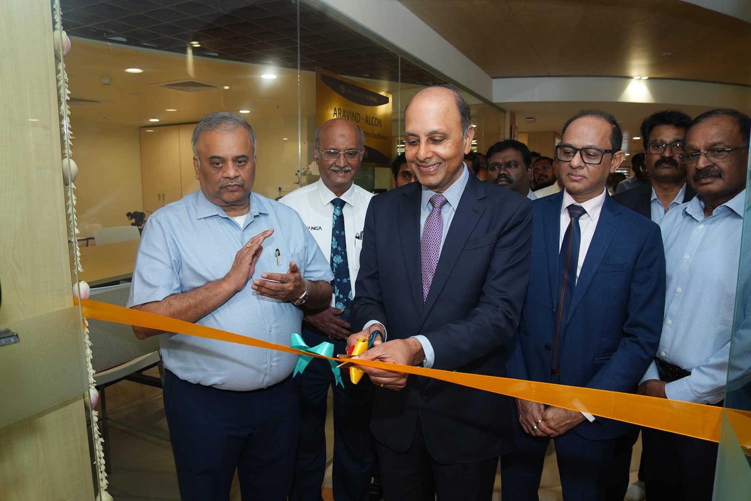 Aravind, Alcon Open Centre of Excellence for Vitreoretinal Surgery Training in India